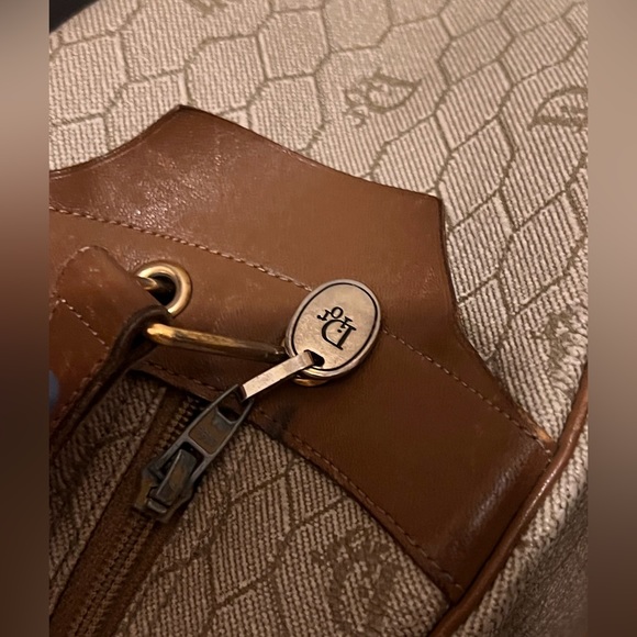 Gorgeous vintage Dior crossbody purse - Picture 2 of 6